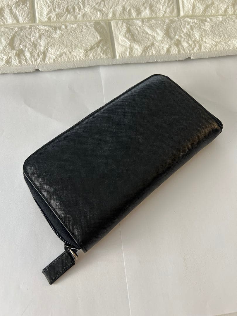 PRADA ブラック 長財布 ブラック　黒　三角ロゴ　サフィアーノレザー