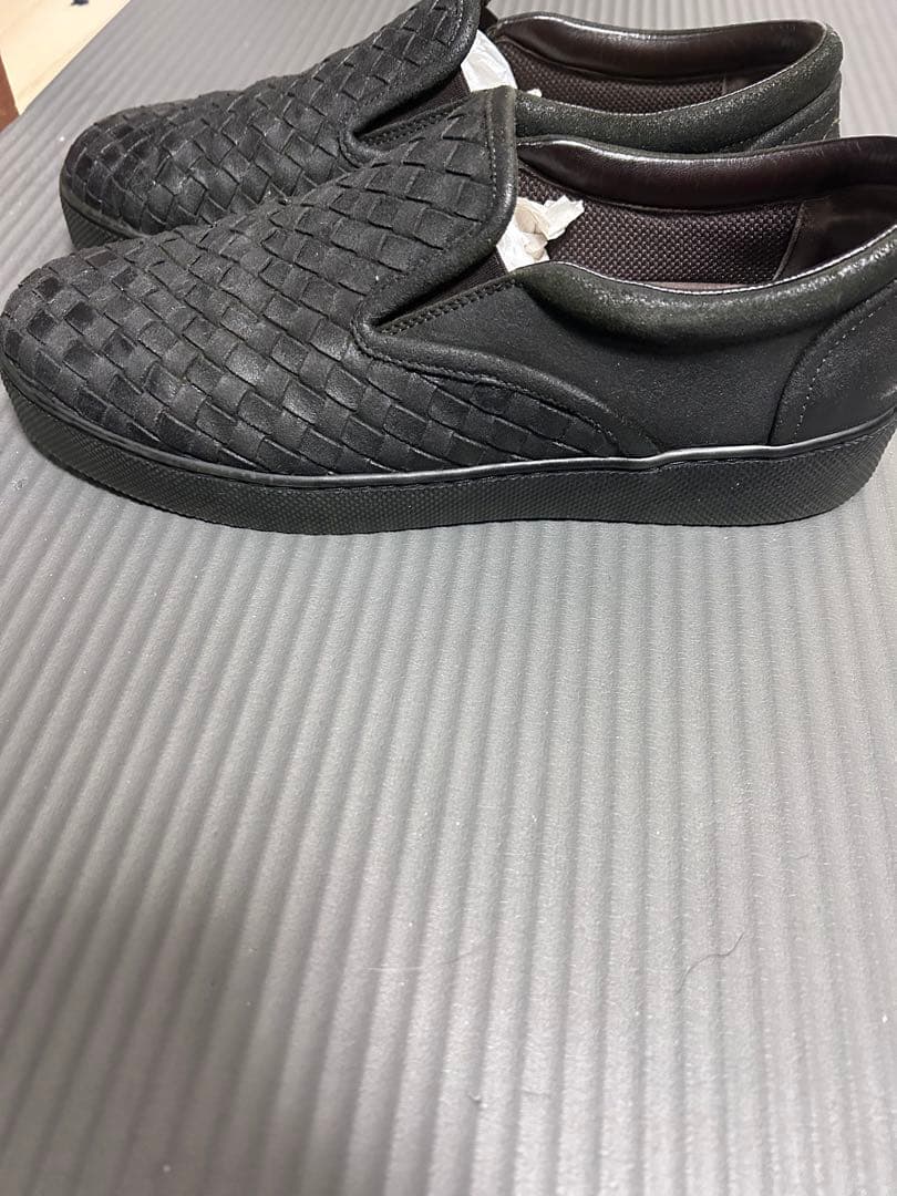 bottega veneta イントレチャート スリッポン スニーカー ブラック