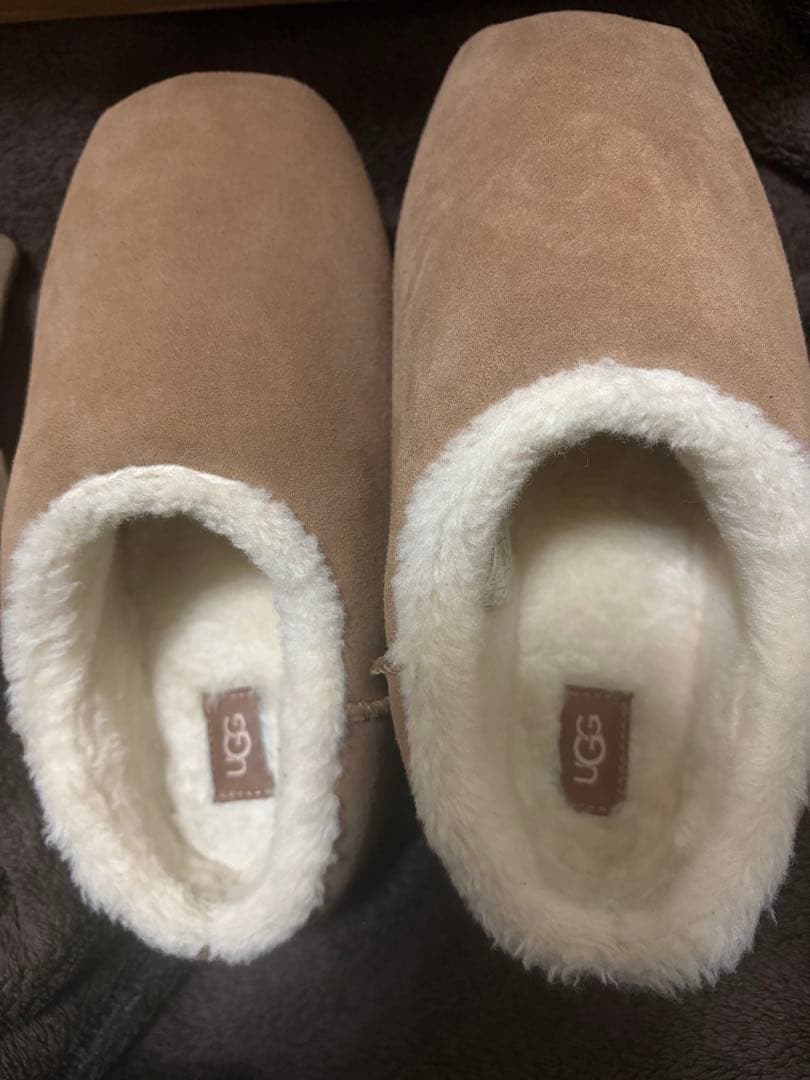 UGG☆パンプドスライド　（チェスナット）