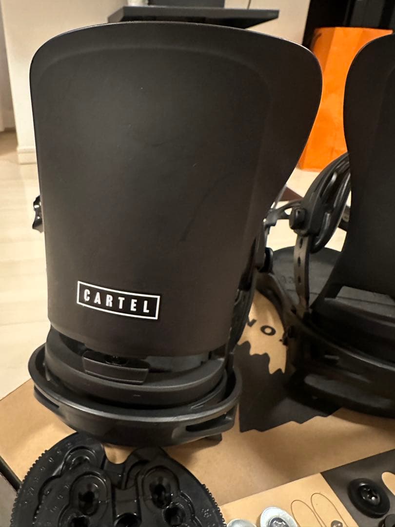 Burton Cartel Sサイズ 24-25モデル