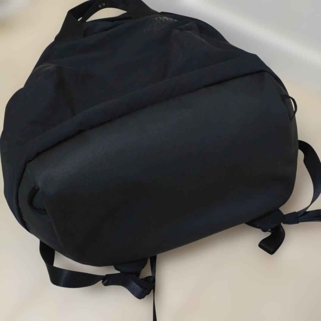 ＜THE NORTH FACE＞ネバーストップ デイパック(18L）