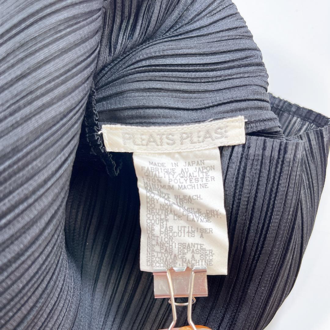 美品 イッセイミヤケ プリーツプリーズ 半袖 ブラウス シャツ 4 XL 黒
