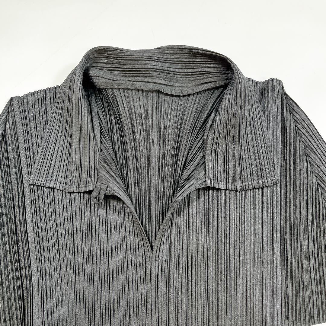 美品 イッセイミヤケ プリーツプリーズ 半袖 ブラウス シャツ 4 XL 黒