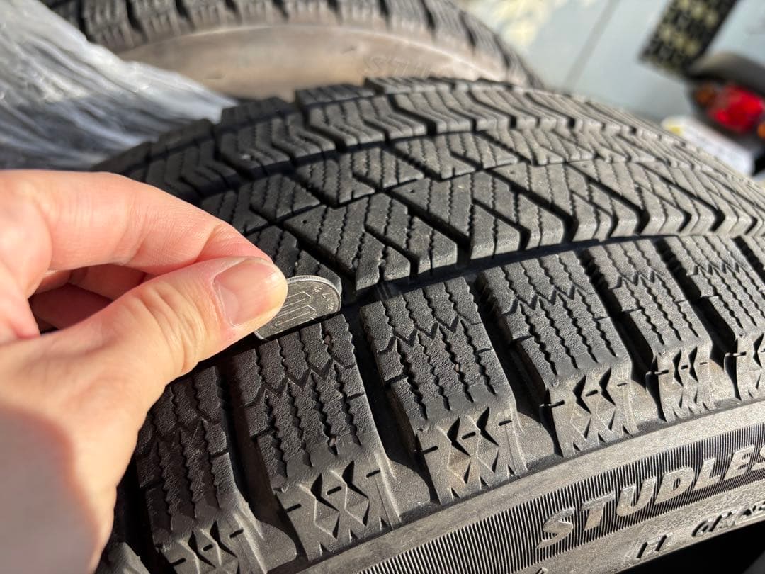 ブリヂストン　vrx2 215/45r17 2本のみ