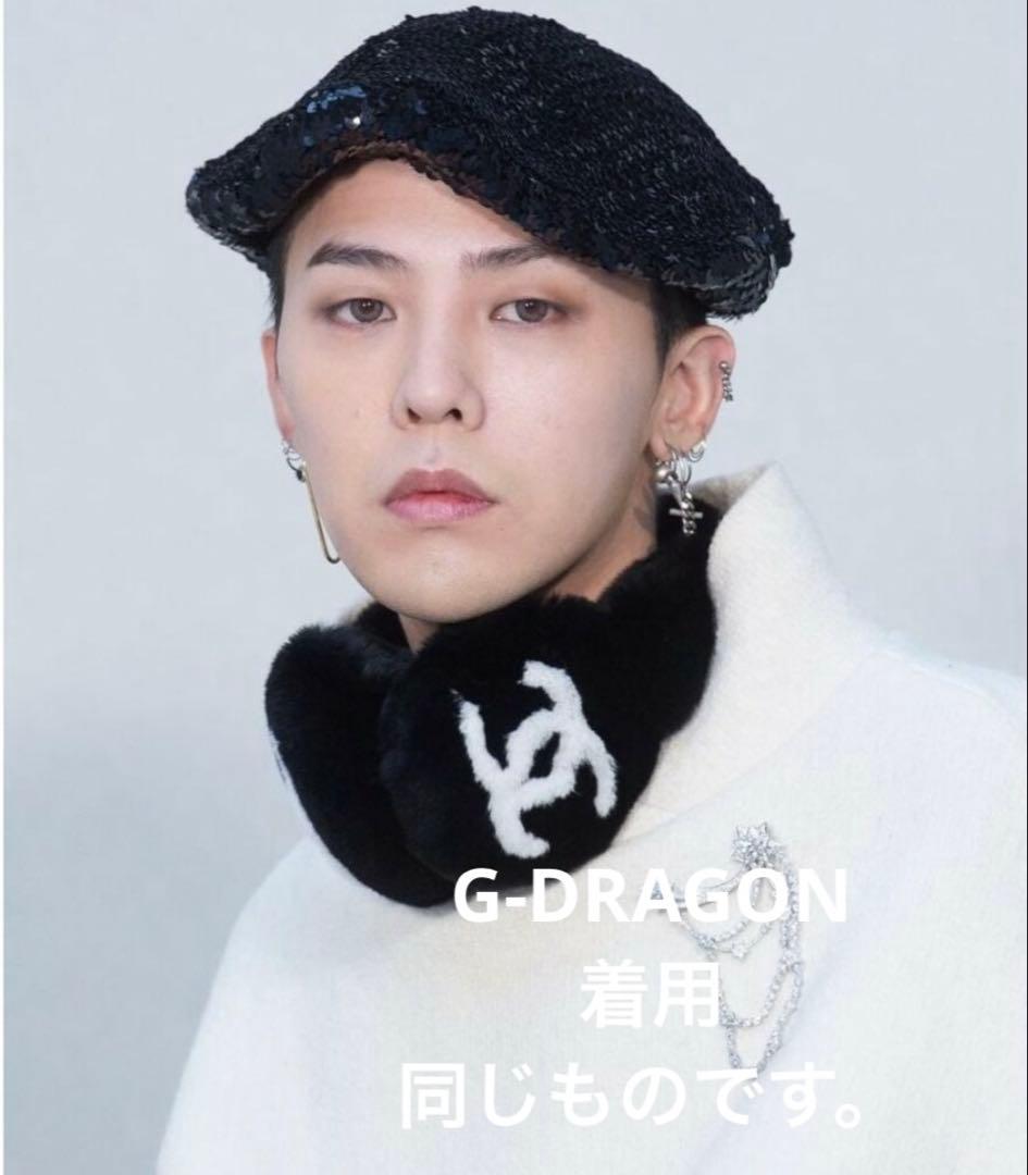 CHANEL ファーイヤーマフ ブラック・ホワイト