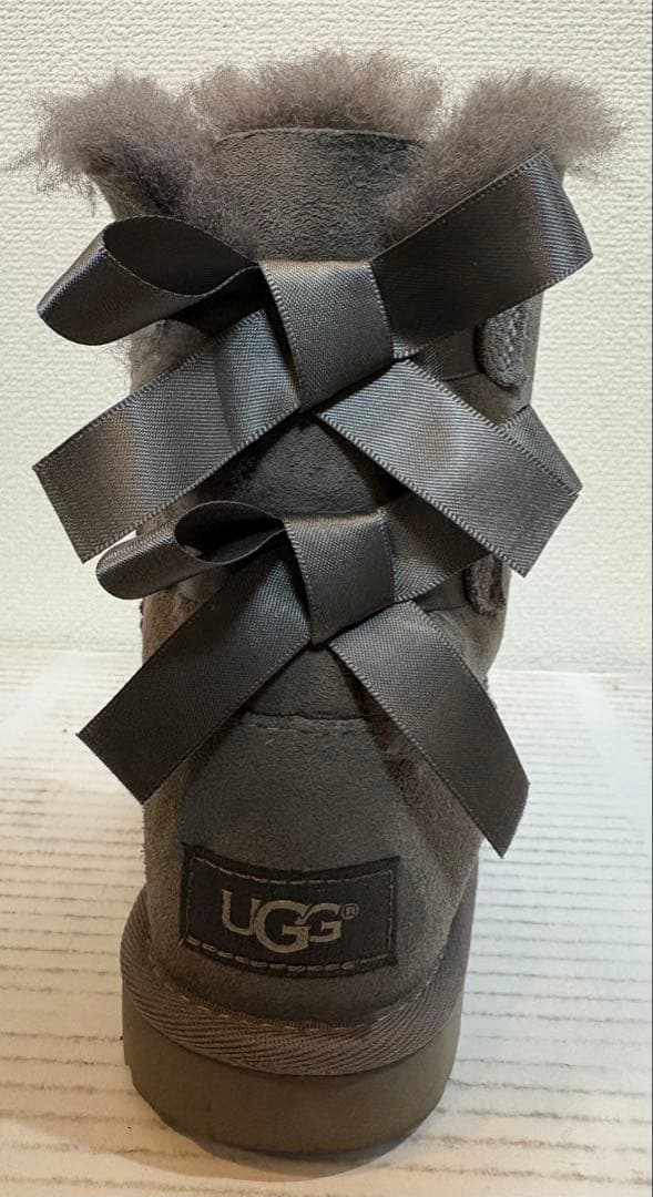 UGG キッズ　ブーツ　ムートン　19cm