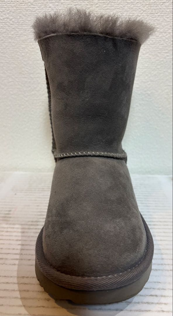UGG キッズ　ブーツ　ムートン　19cm