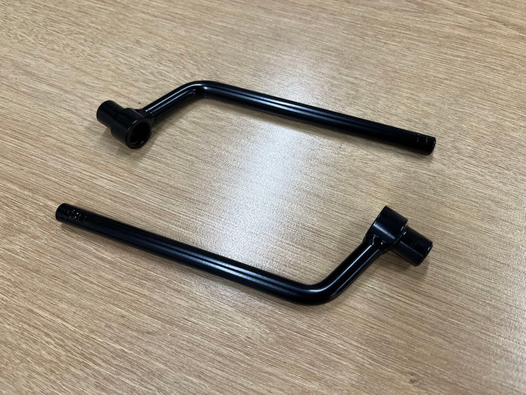 RH975　INFINITY　サイドミラーブラケット、ミラー付き（左右セット）