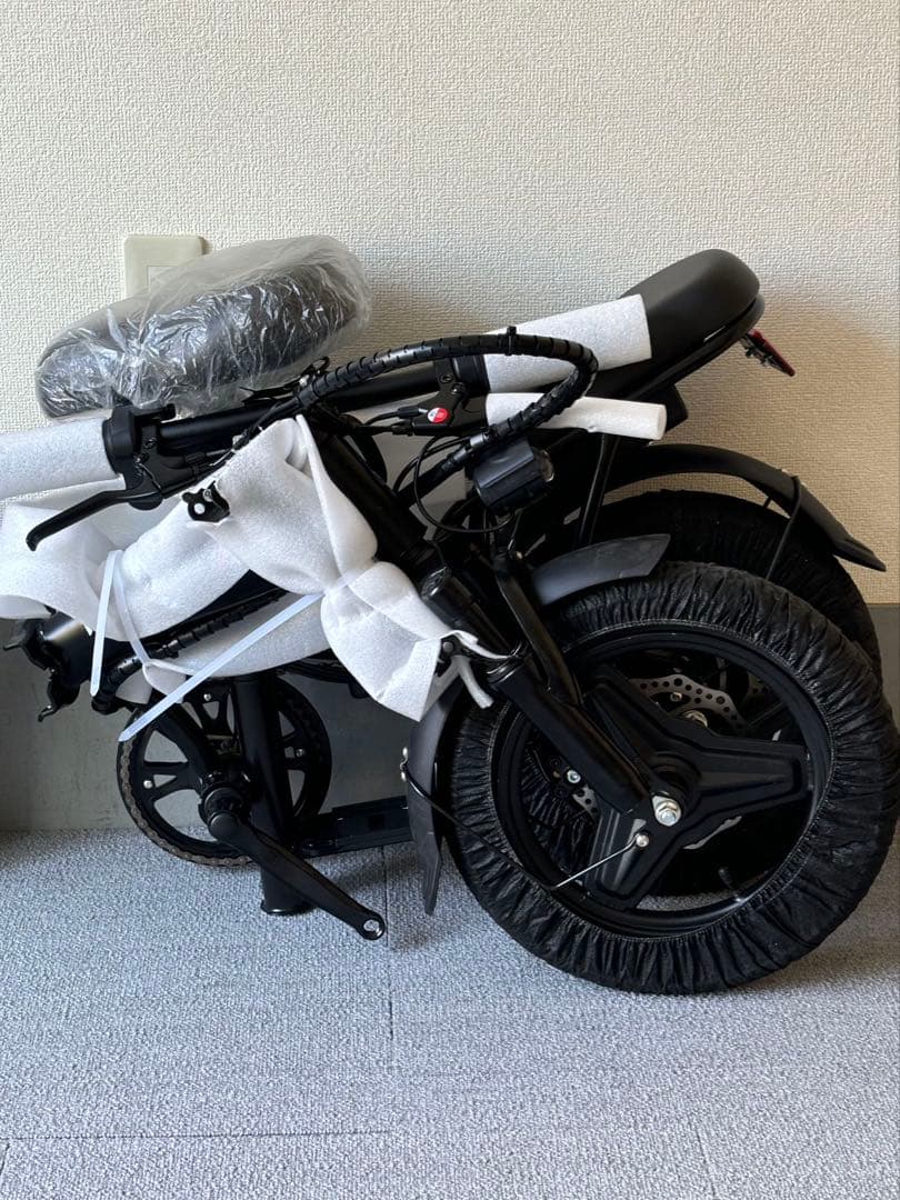 A 　送料込み/新品/ハイスペック/折りたたみ/電動アシスト自転車/黒