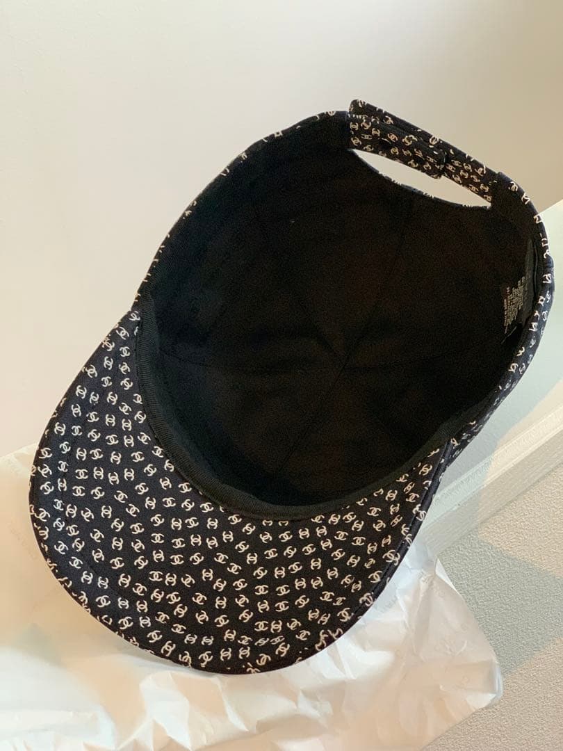 お箱付き✨新品未使用✨2025CHANELココビーチキャップ✨顧客先駆け購入