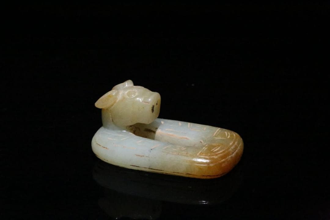 周代 神獣装身具 中国古玉老和田玉 ペンダント 骨董工艺品收藏品