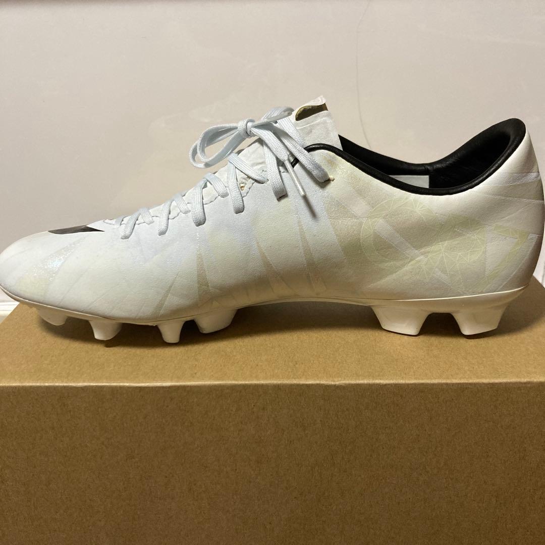 NIKEマーキュリアル ビクトリーⅥ CR7 HG-V