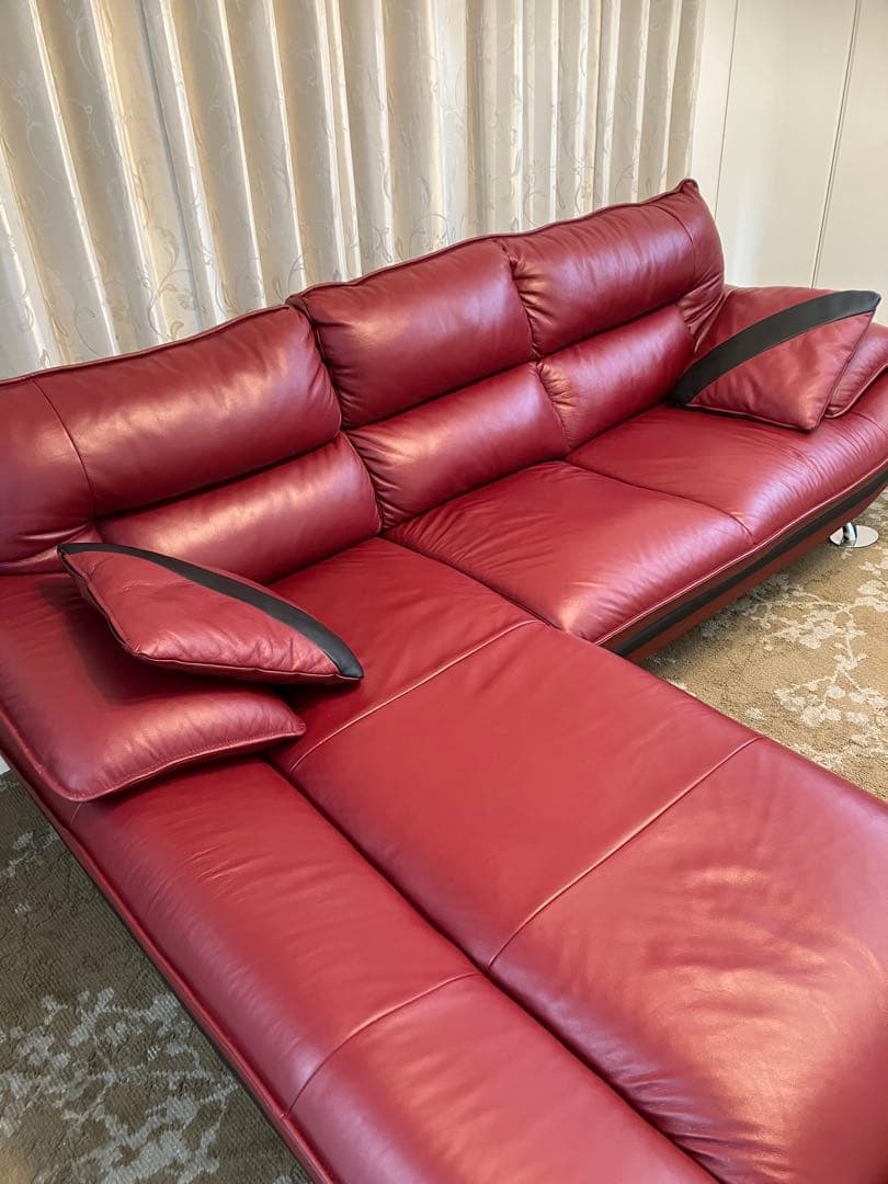 【ワチチ】①ニトリカウチソファ三人掛け