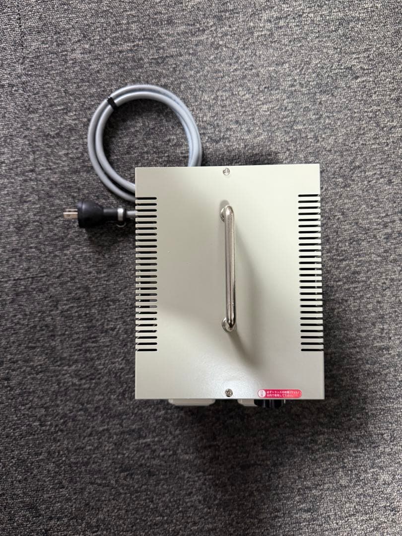 【新品】 日章 変圧器 NDF-2000UPU アップ トランスフォマー