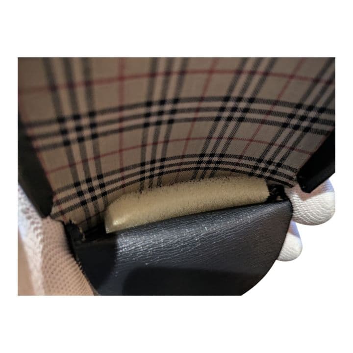 【新品未使用】BURBERRY バーバリー ケース レザー内側ノバチェック
