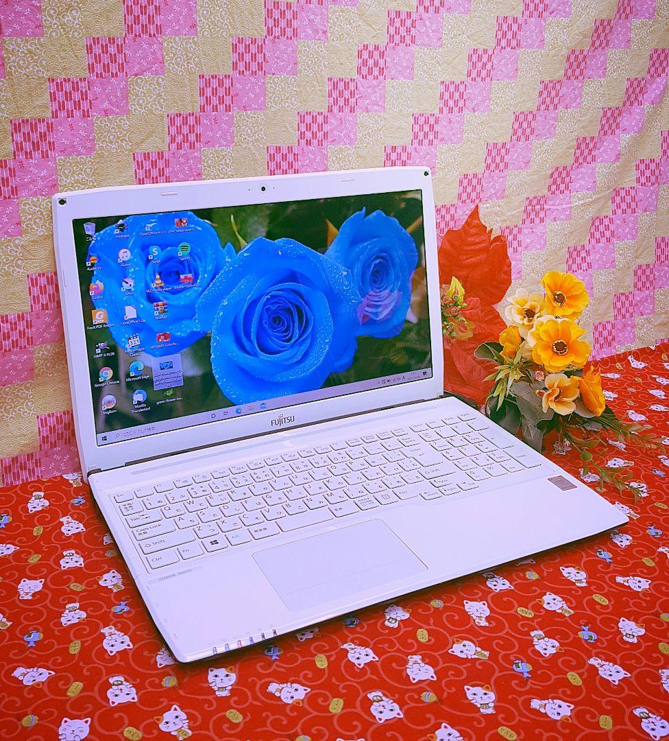 極上品！美品！テレワーク可能！富士通！2014年モデル！Win10！動画編集