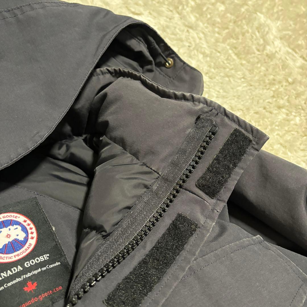 美品✨  カムプルームス　ダウンブラックレーベル　L