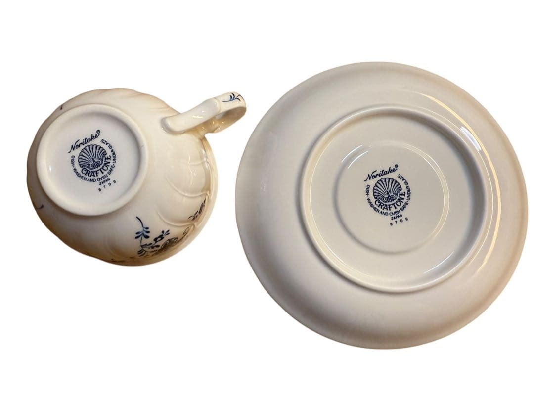 ノリタケ 洋食器カップ＆ソーサー5客＋大皿1枚 新品未使用 箱付きブルーフラワー