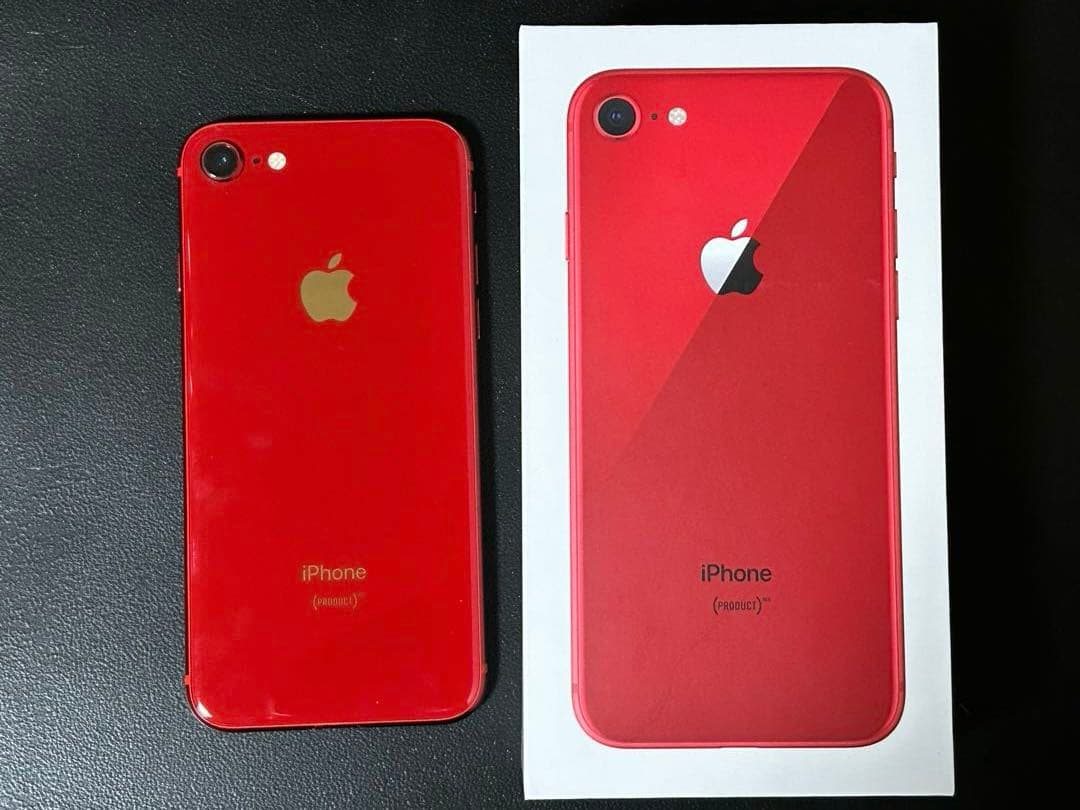 iPhone 8 レッド64GB美品docomo