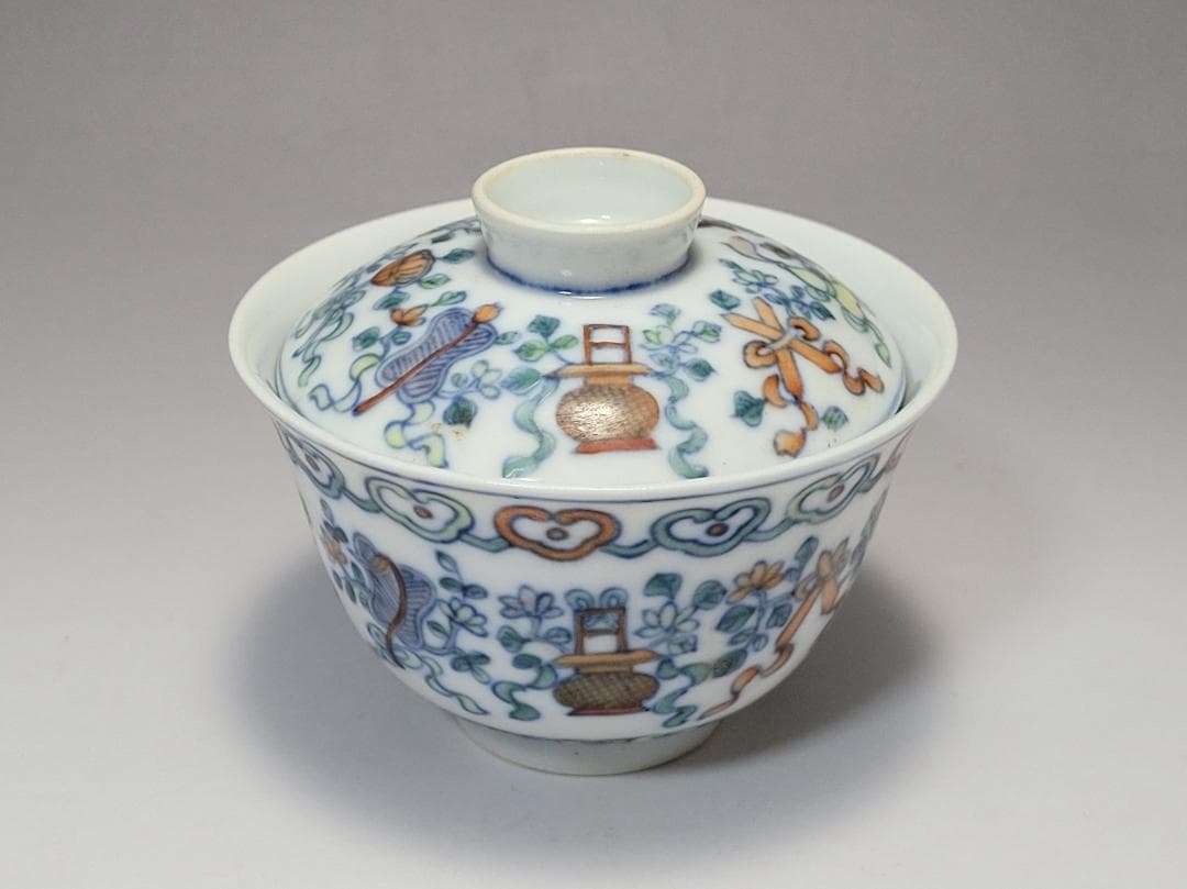染付色絵 吉祥紋 蓋茶杯 「大清光緒年製」銘 明清時代 幅約9cm
