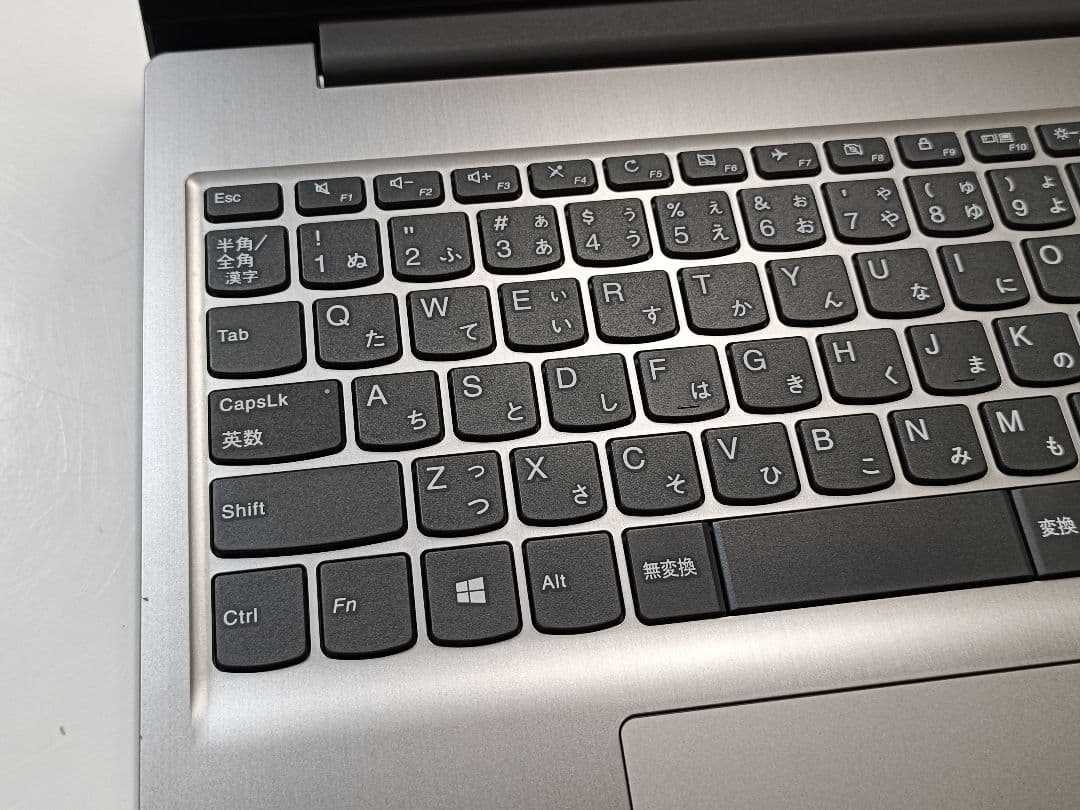 2021年 Windows11 Lenovo 15.6型 ノートパソコン J2