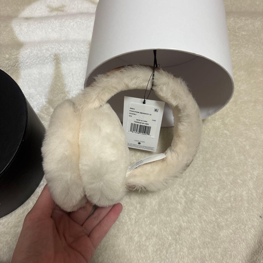 ⭐︎新品未使用⭐︎ UGG イヤーマフ（チェスナットカラー）