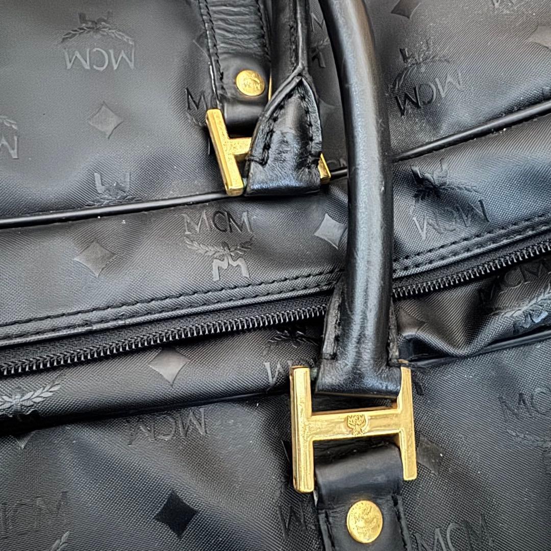 MCM ブラック ボストンバッグ A0570