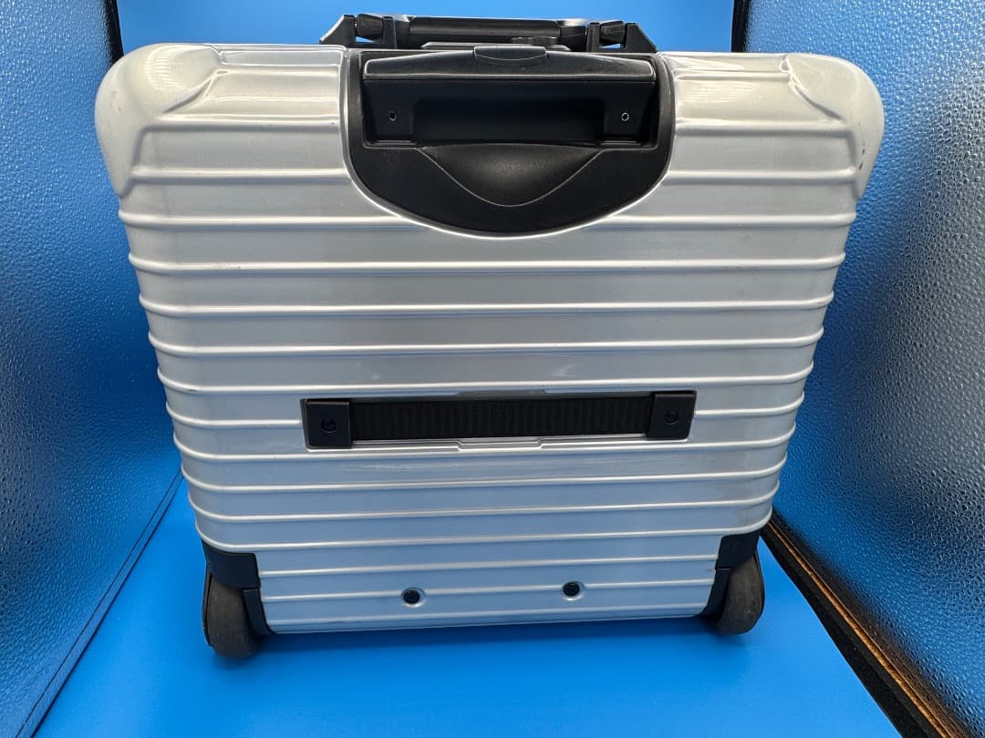 【機内持込可】RIMOWA 2輪 SALSA ビジネストローリー 23L リモワ