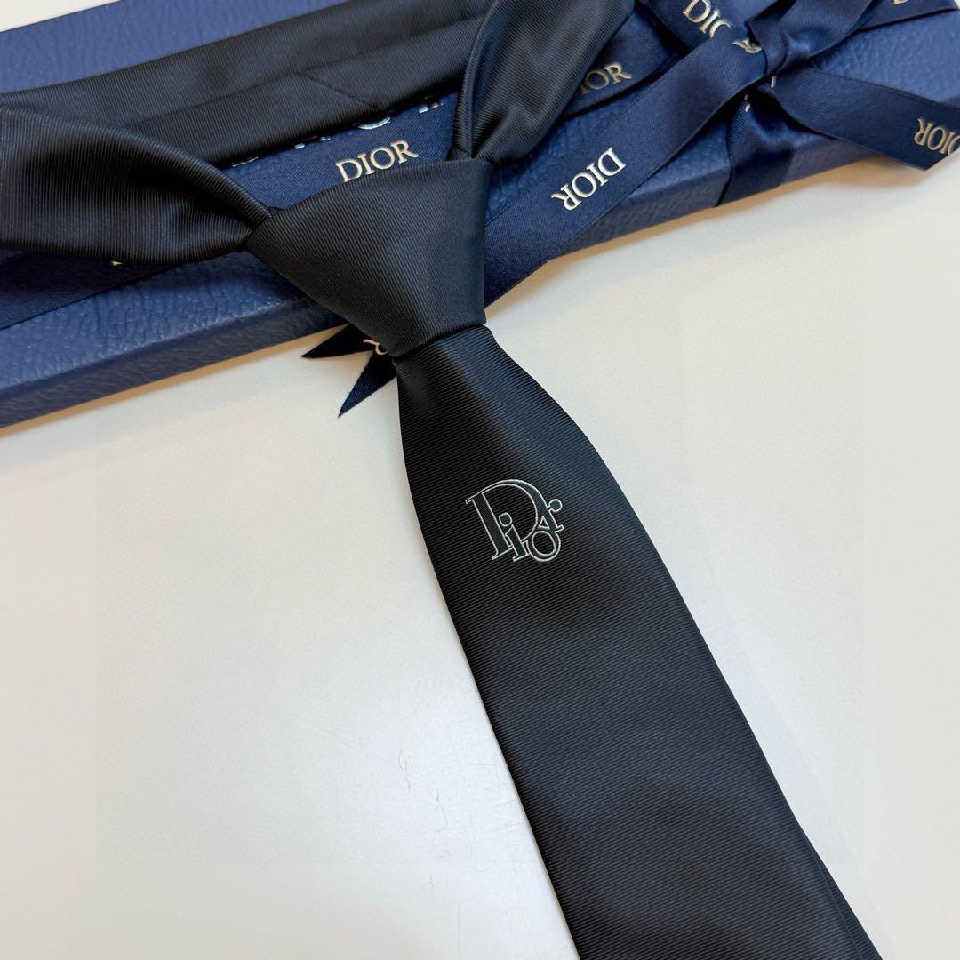 DIOR ロゴ入り ネクタイ ブラック系