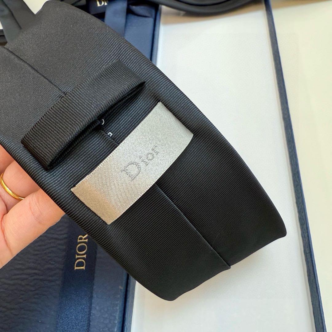 DIOR ロゴ入り ネクタイ ブラック系