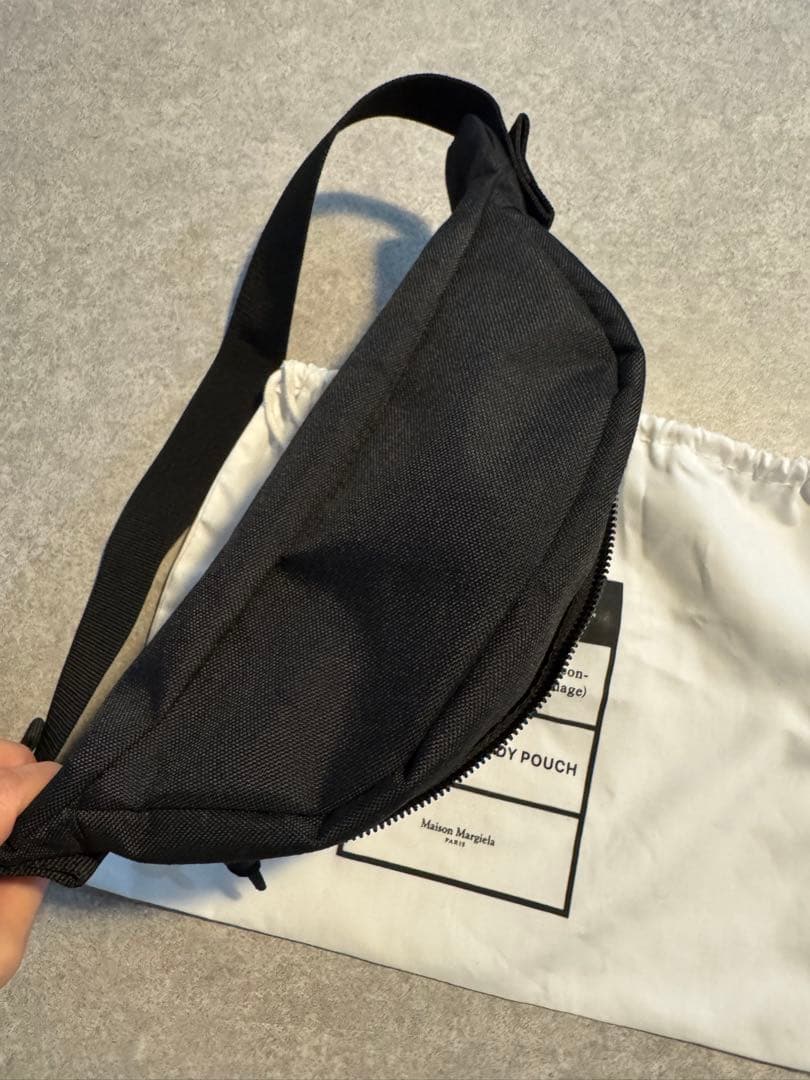 Maison Margiela ミニクロスボディポーチ ブラック