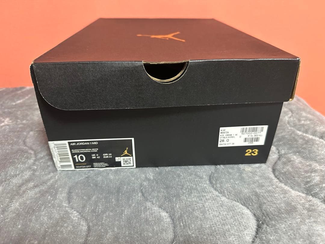 新品ナイキ　エアジョーダン MID スニーカー 青黒