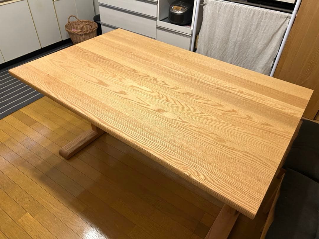 【美品】HIDA 飛騨産業 ダイニングテーブル　天然木　キツツキマーク　保証書付