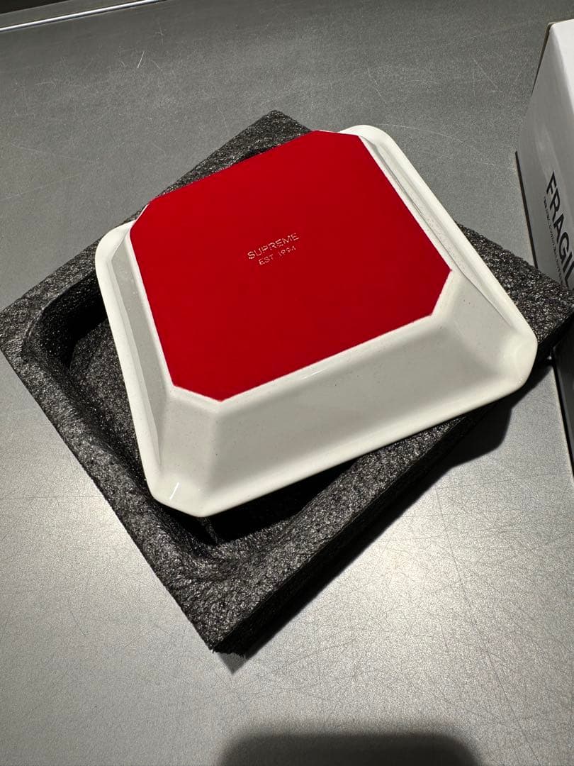 Supreme Small Ashtray Blue 灰皿