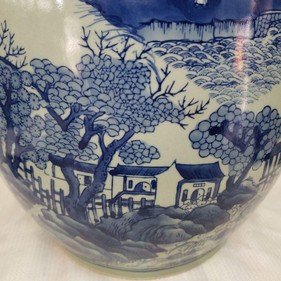 蔵出し特価　景徳鎮陶器製花瓶 風景画デザイン　持ち手付き