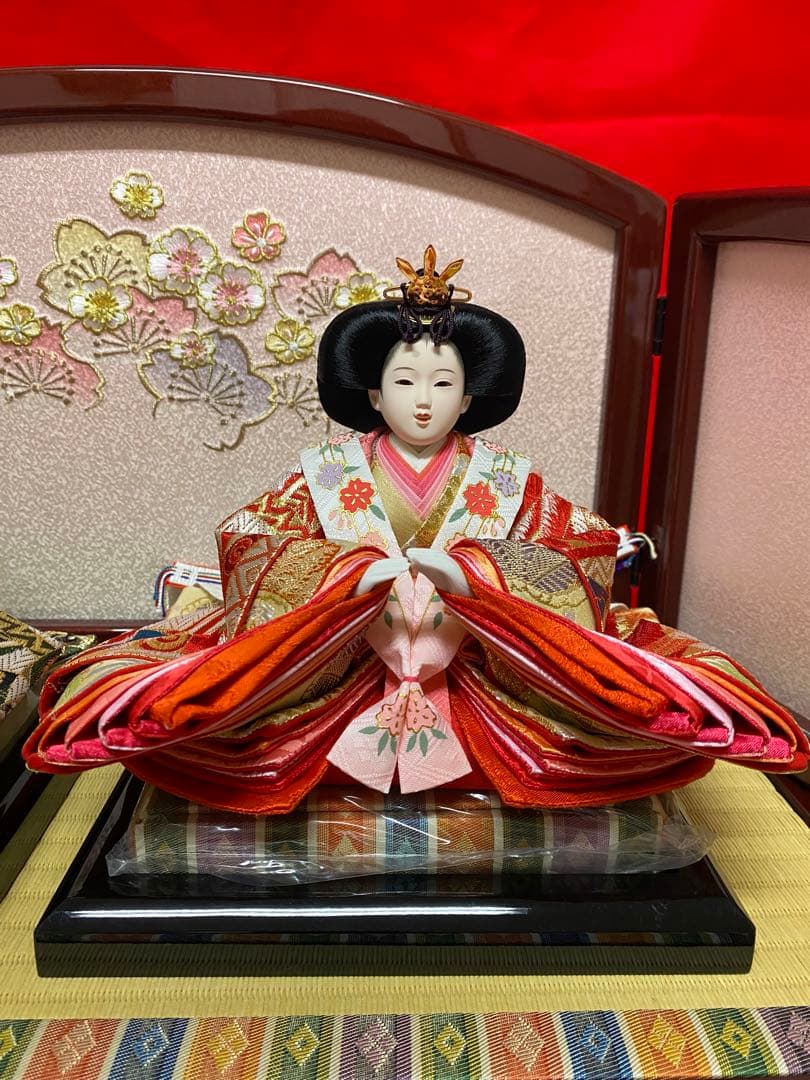 東京久月　雛人形　親王平飾り・間口約６０×奥行約３６×高さ約３０㎝