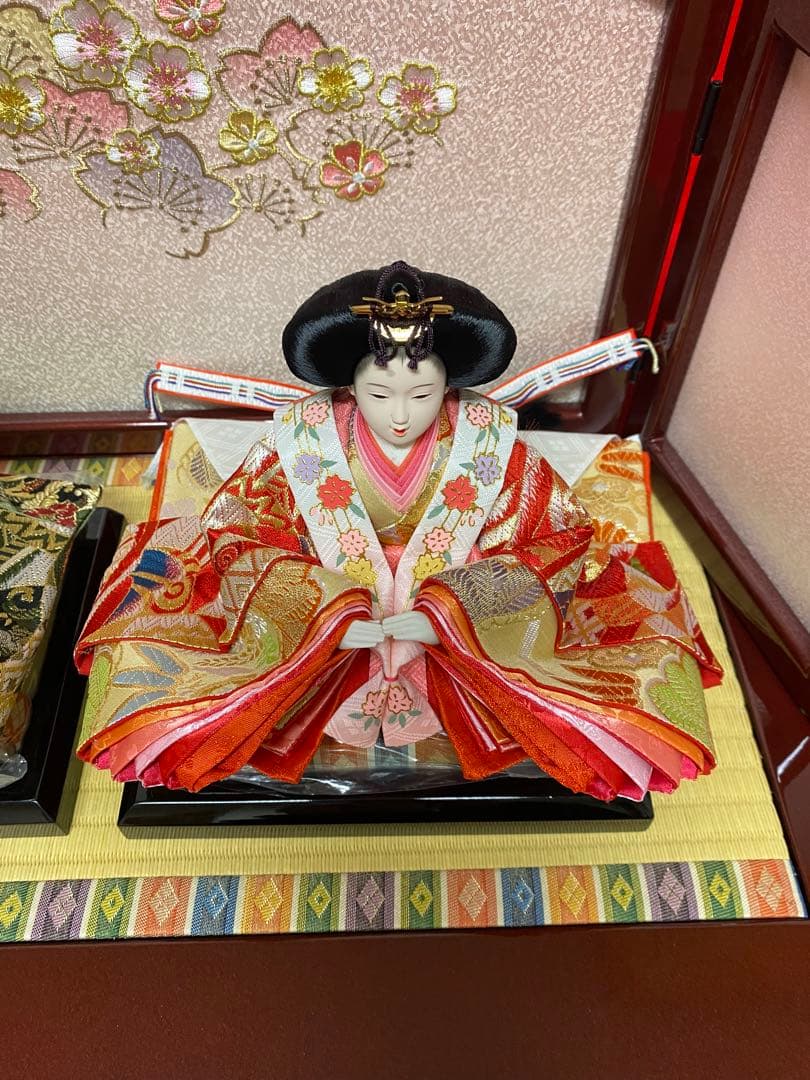 東京久月　雛人形　親王平飾り・間口約６０×奥行約３６×高さ約３０㎝