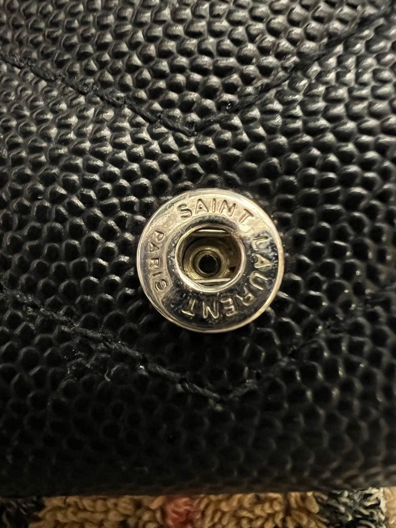 サンローラン 三つ折り財布 シルバーロゴ Yves Saint Laurent