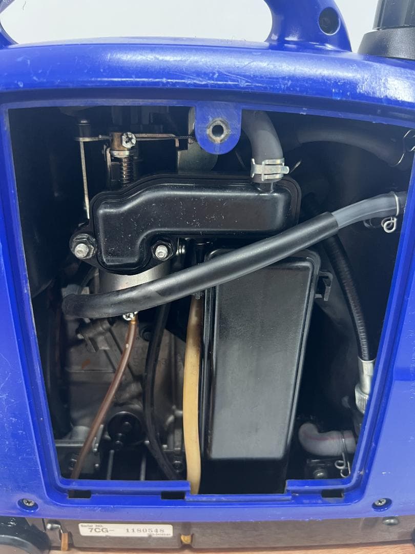 【動作良好・保証付】HITACHI 日立 インバーター発電機 E9U 8