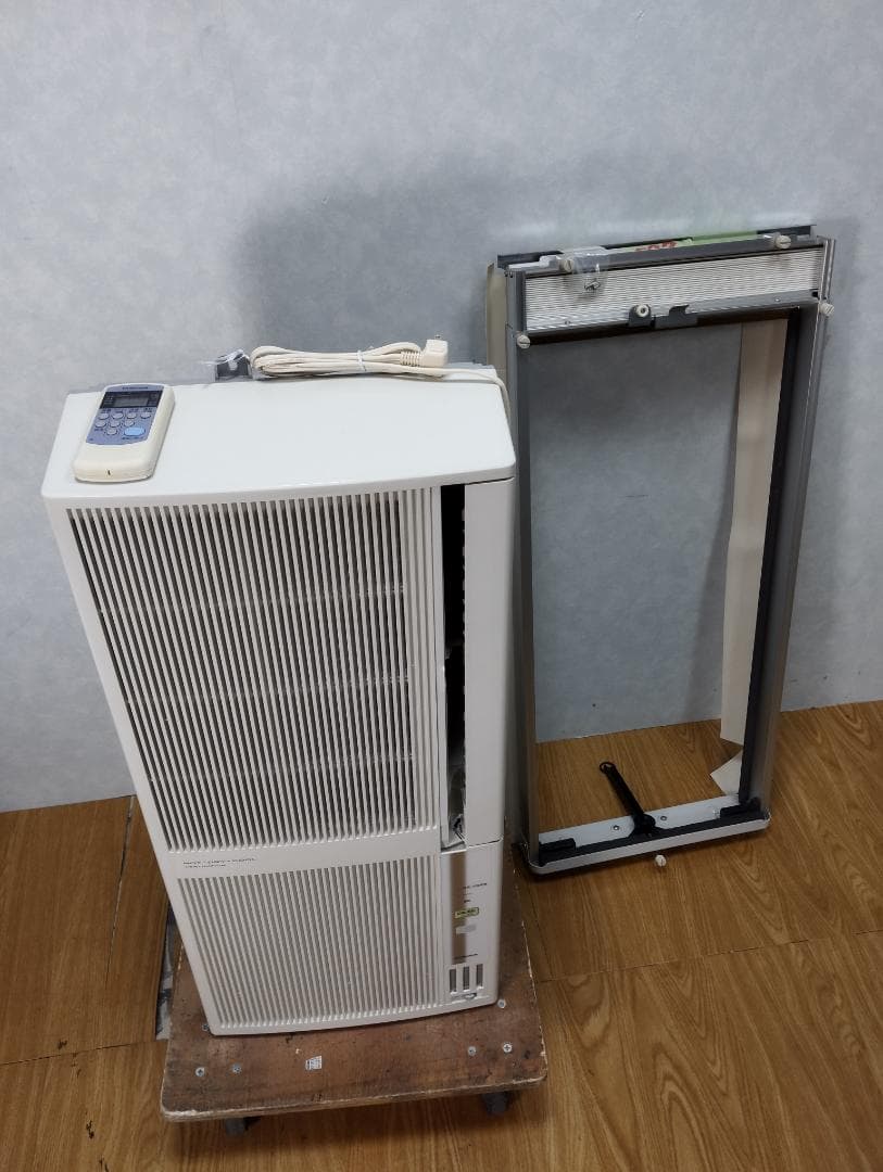 K☆027　コロナ　ウィンドエアコン　CWH-A1817　冷暖兼用タイプ！