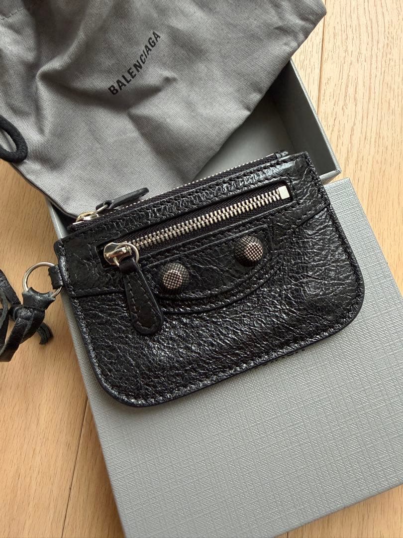 BALENCIAGA ブラックレザー ケース Le cagole