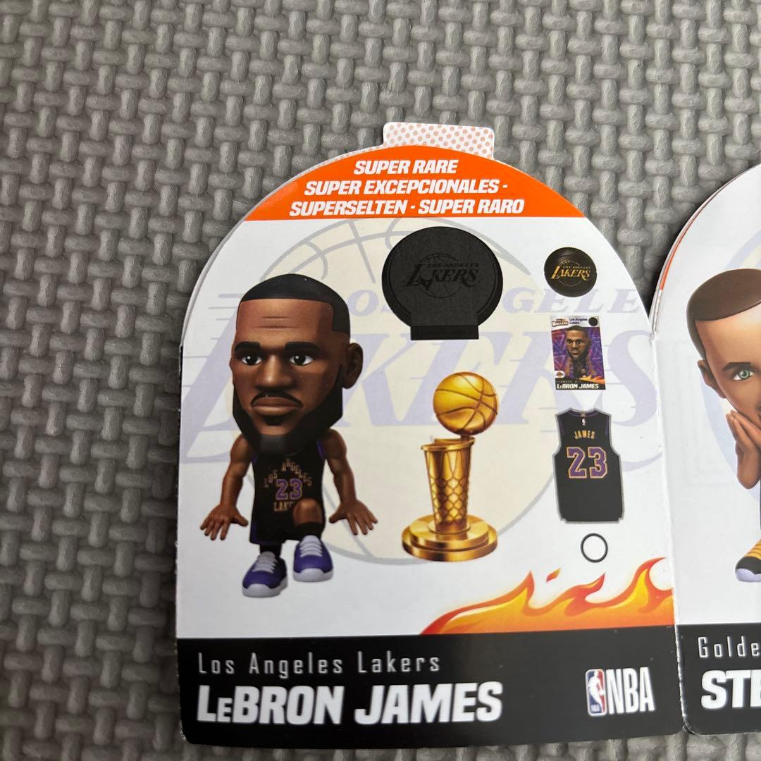 NBA BALLERS レブロン・ジェームズ フィギュア