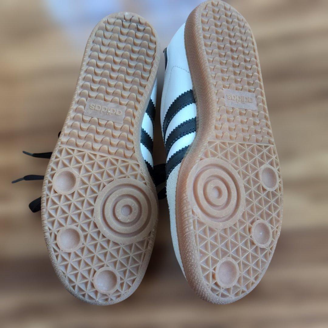 adidas Samba Decon ホワイト/ブラック 22.5