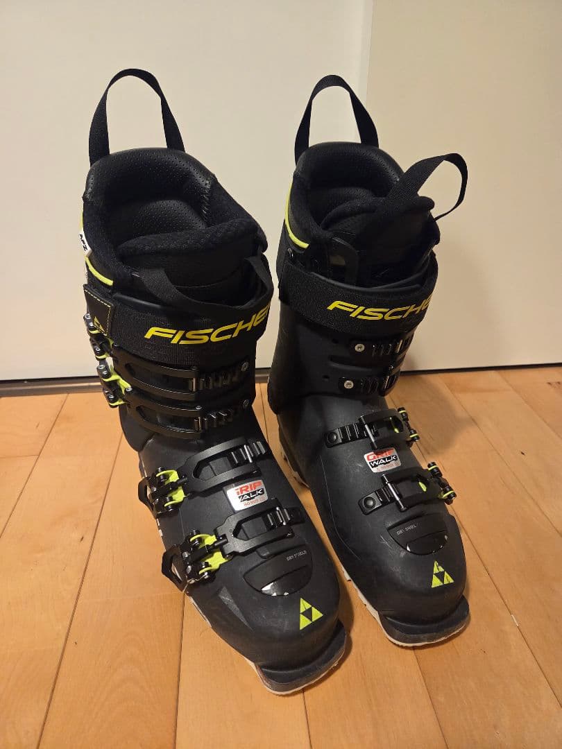 FISCHER フィシャー スキーブーツ RC PRO 115 WARK PBV