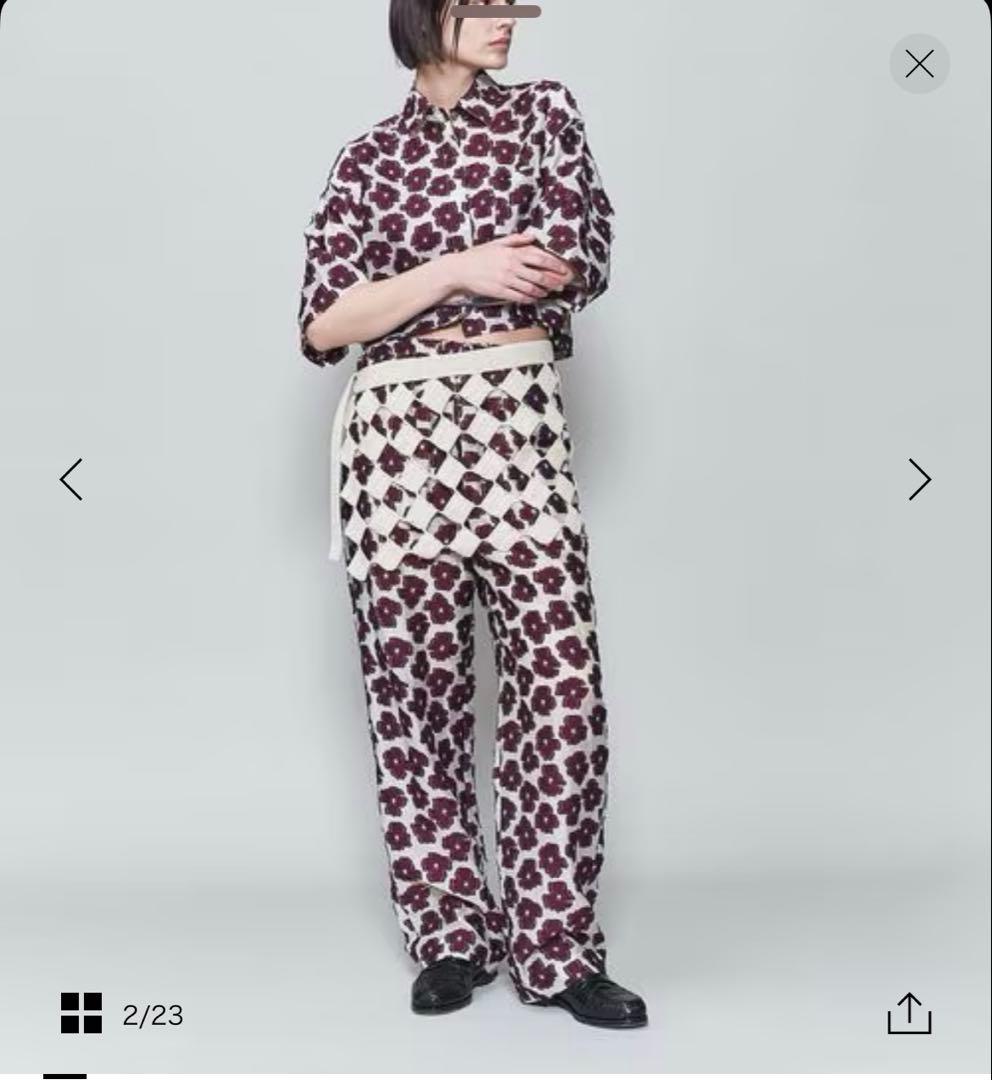 roku6カギバリスカート