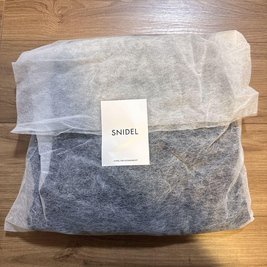 SNIDEL シアードッキングベロアドレス