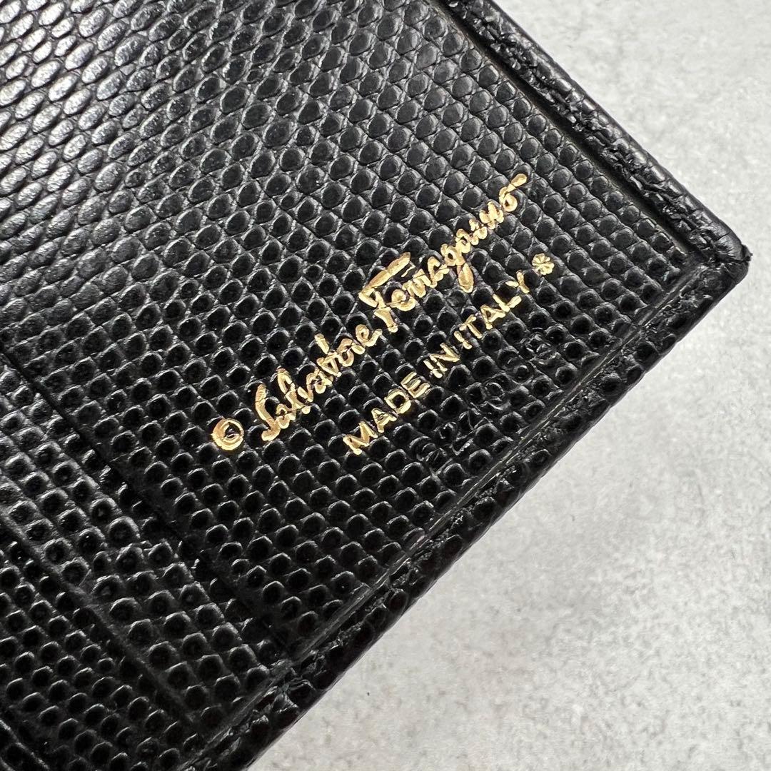 専用　Ferragamo ヴァラリボン レザー 折り財布 レディース 8305