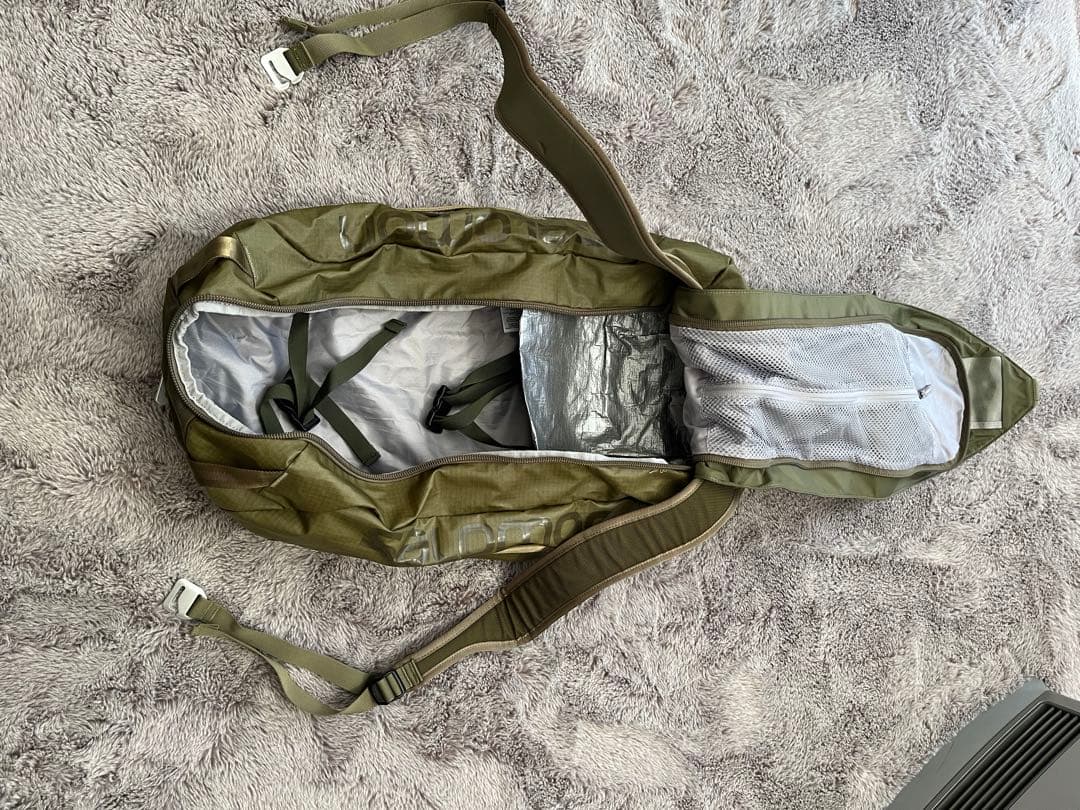 サロモンOUT LIFE DUFFLE 45
