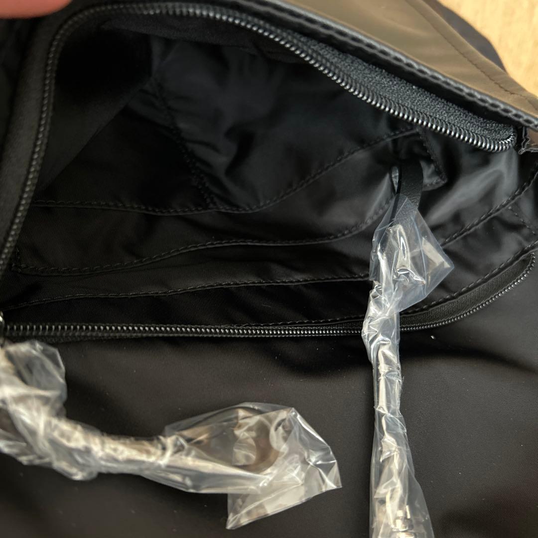 Y’SACCS バックパック　ブラック