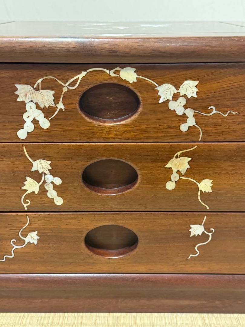 花梨　螺鈿家具　唐木　小引き出し　三段　アンティーク　ヴィンテージ